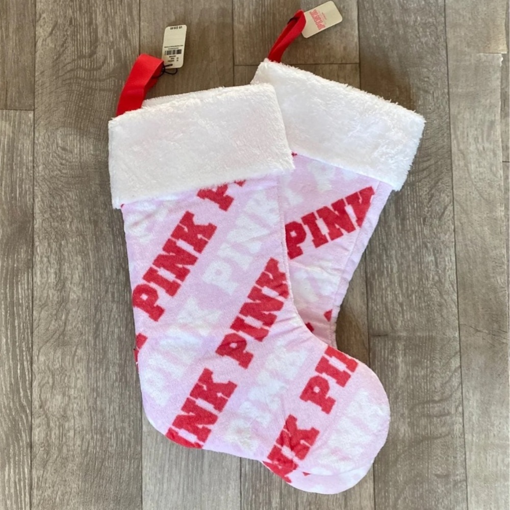 🎀New 2 VS PINK holiday/Christmas stocking
